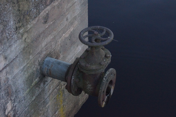 Kran på oljebryggan