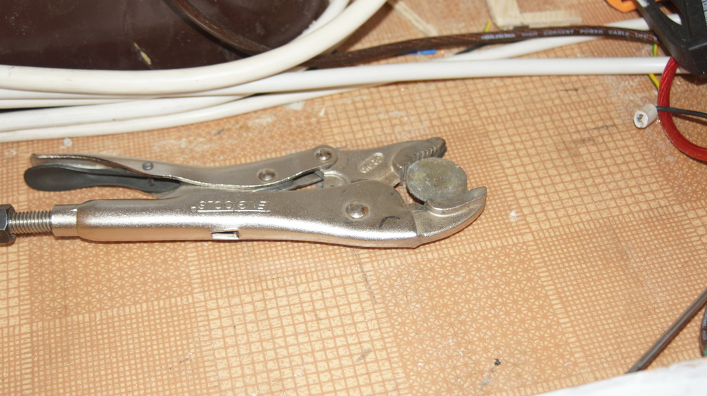 Svetstång är bra att ha om man inte har någon som kan hjälpa till