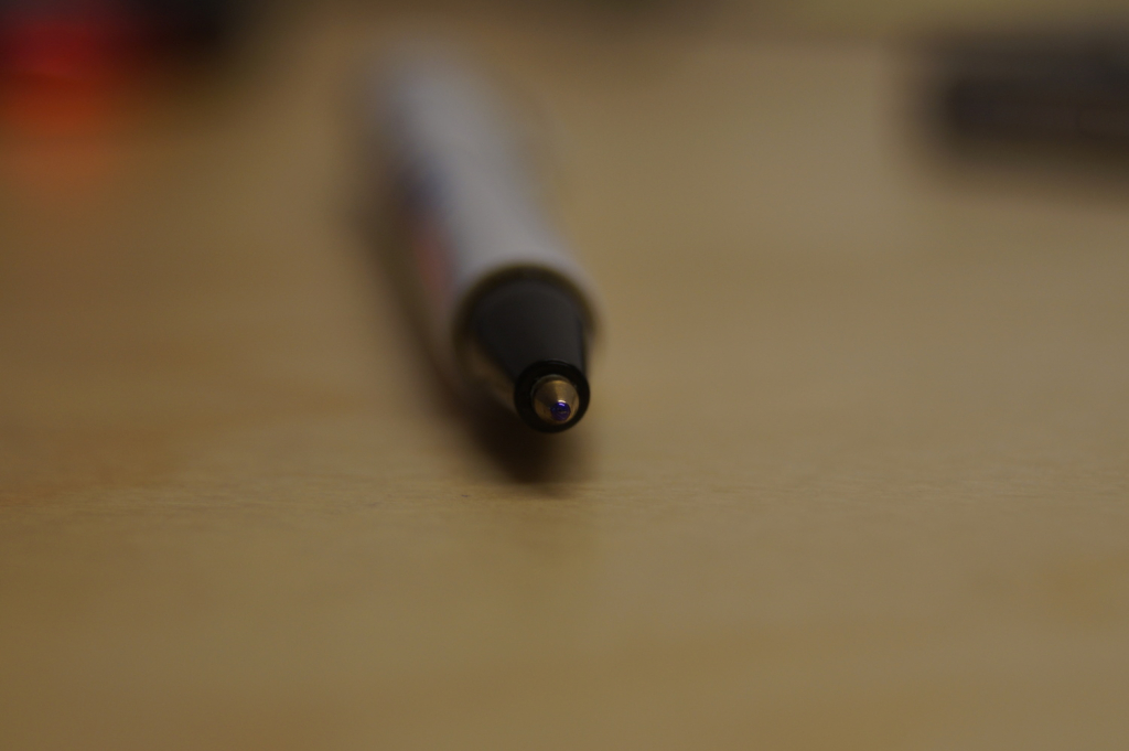 En kulspetspenna i macro