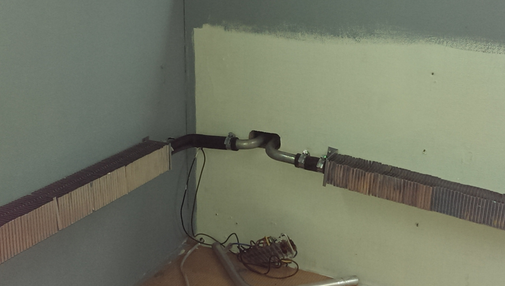 Här har vi utgången till skåpet för gasolbrännaren